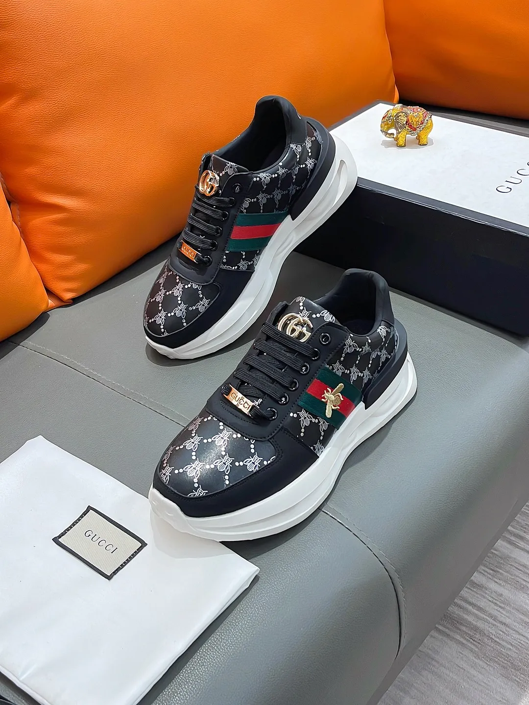 Men's shoes GUCCI "Gucci" P460 Regular size: 38-44 (casual shoes) Product materials: Selected cowhide upper, soft sheepskin lining; original outsole.